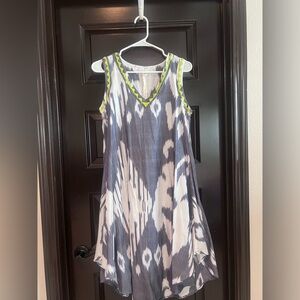 Blue white green v neck